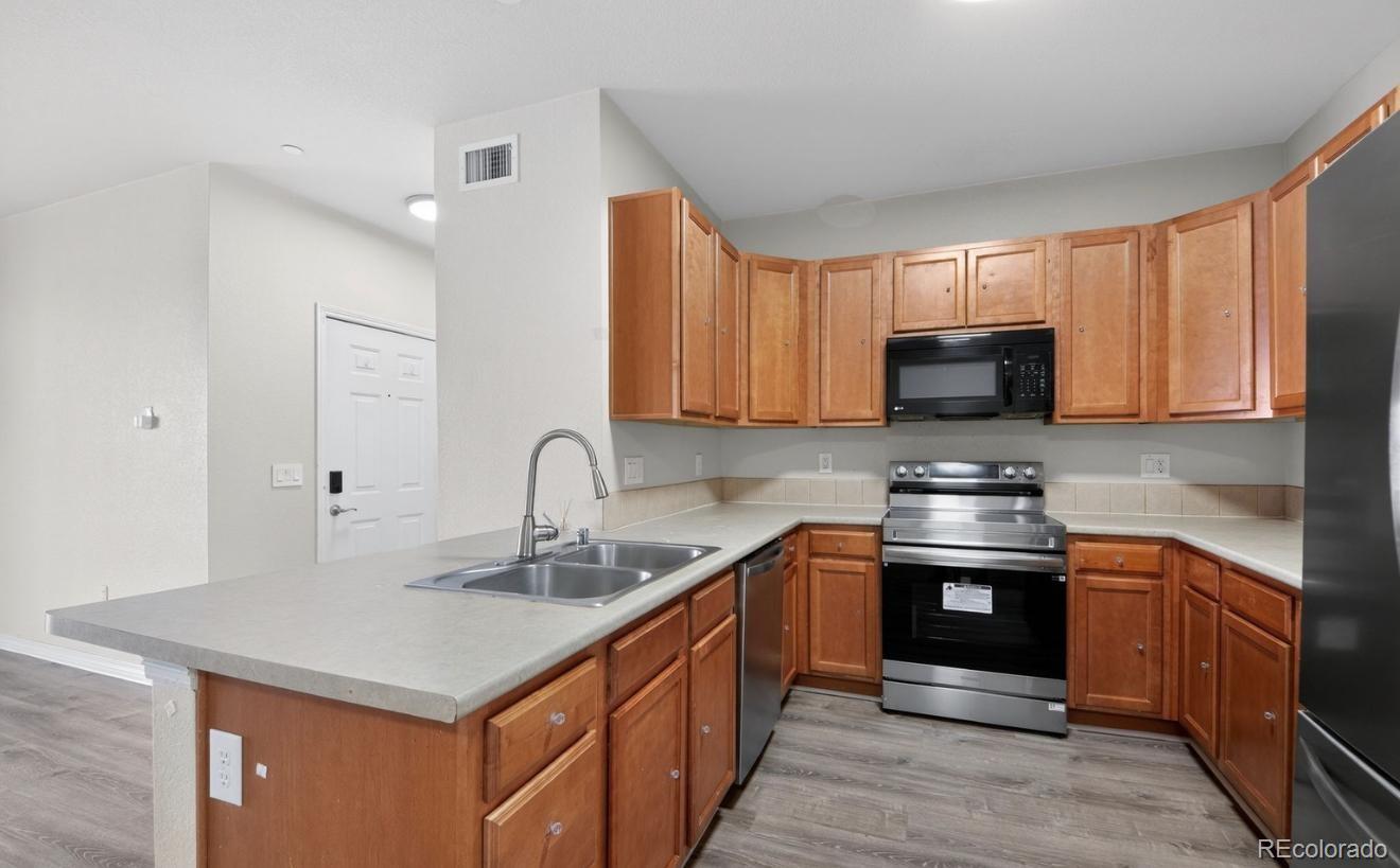 MLS Image #26 for 7222 s blackhawk street,aurora, Colorado