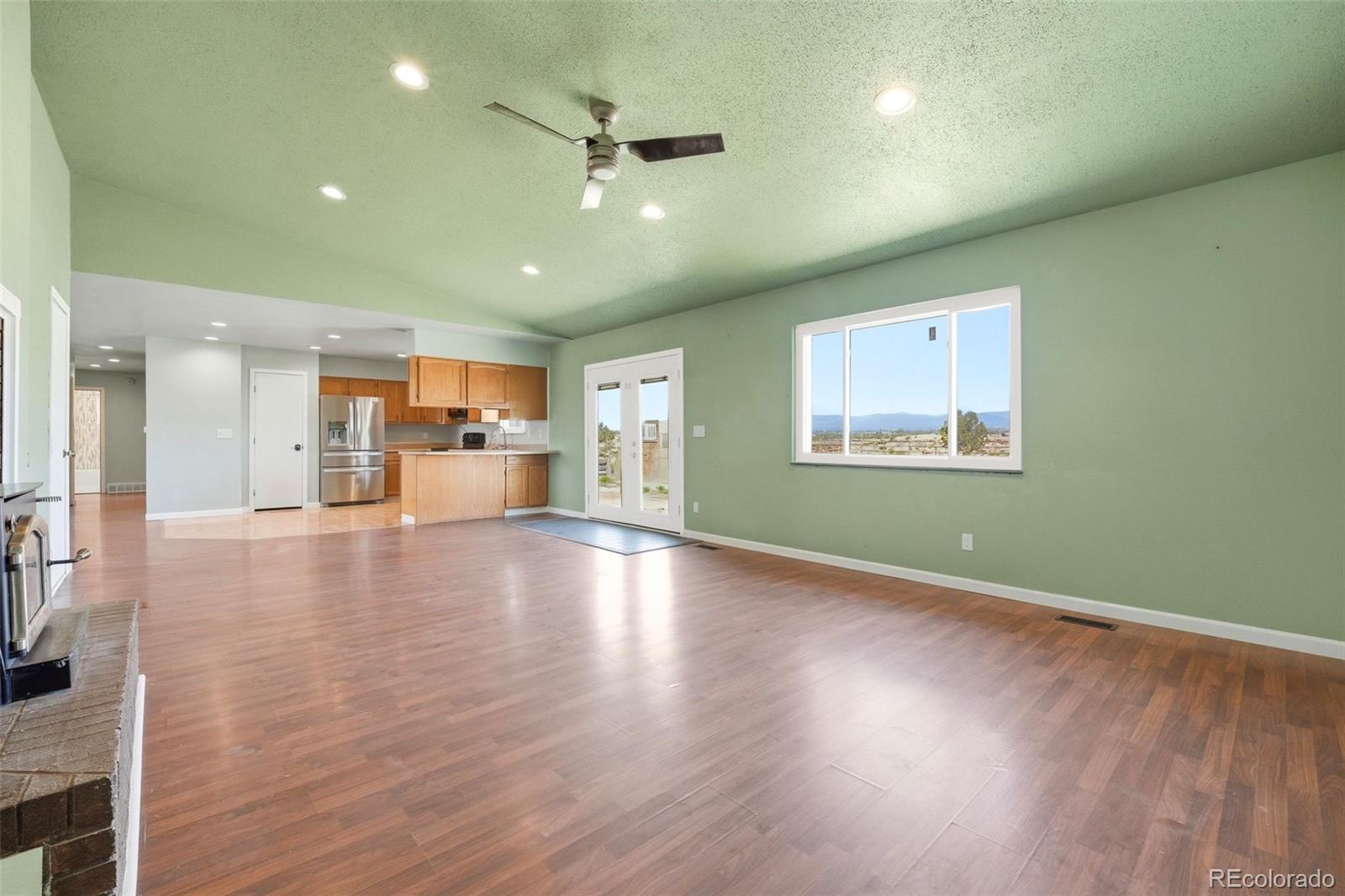 MLS Image #11 for 1747  16th street,penrose, Colorado