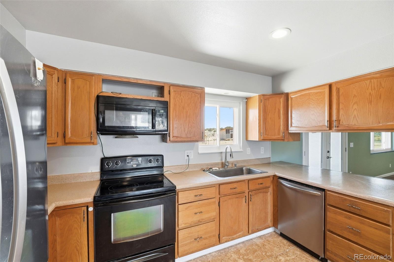 MLS Image #8 for 1747  16th street,penrose, Colorado