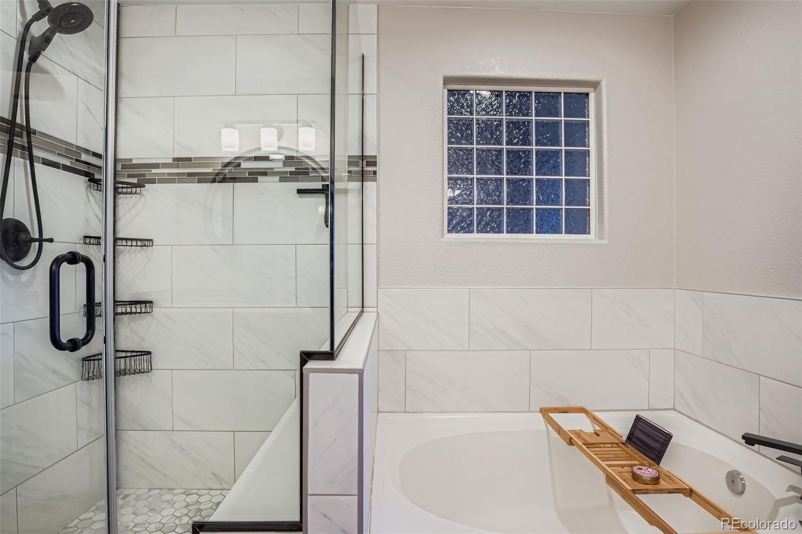 MLS Image #16 for 1471 s emporia court,denver, Colorado