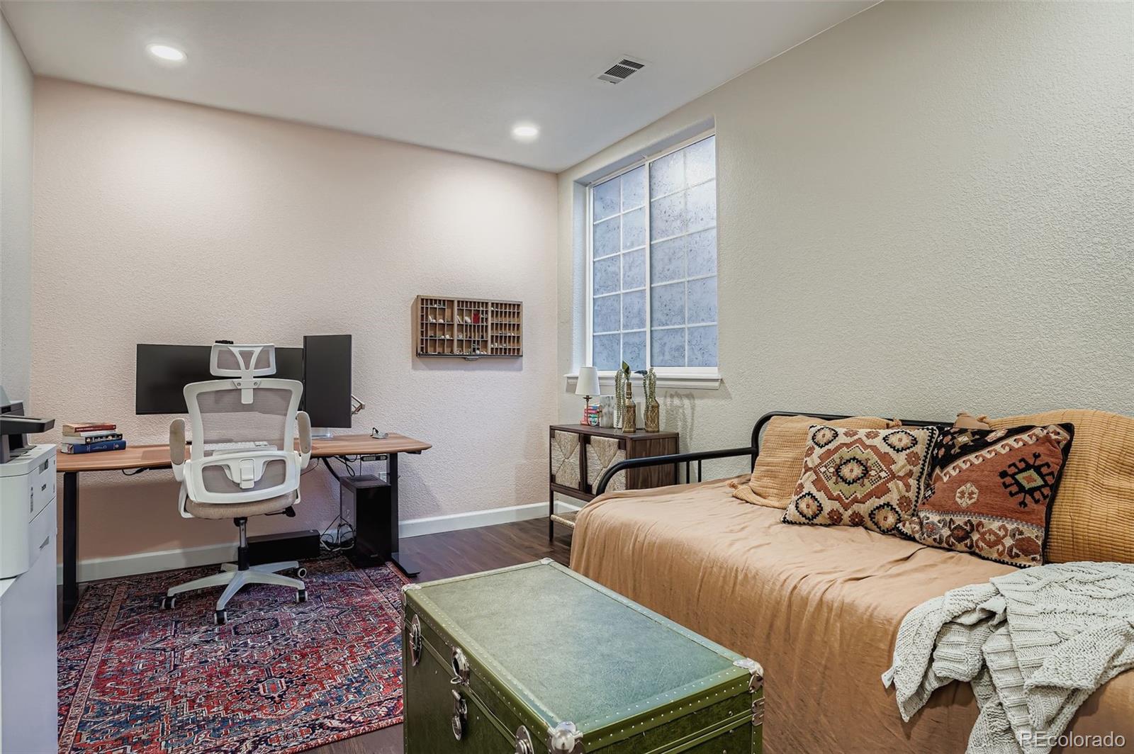 MLS Image #19 for 1471 s emporia court,denver, Colorado