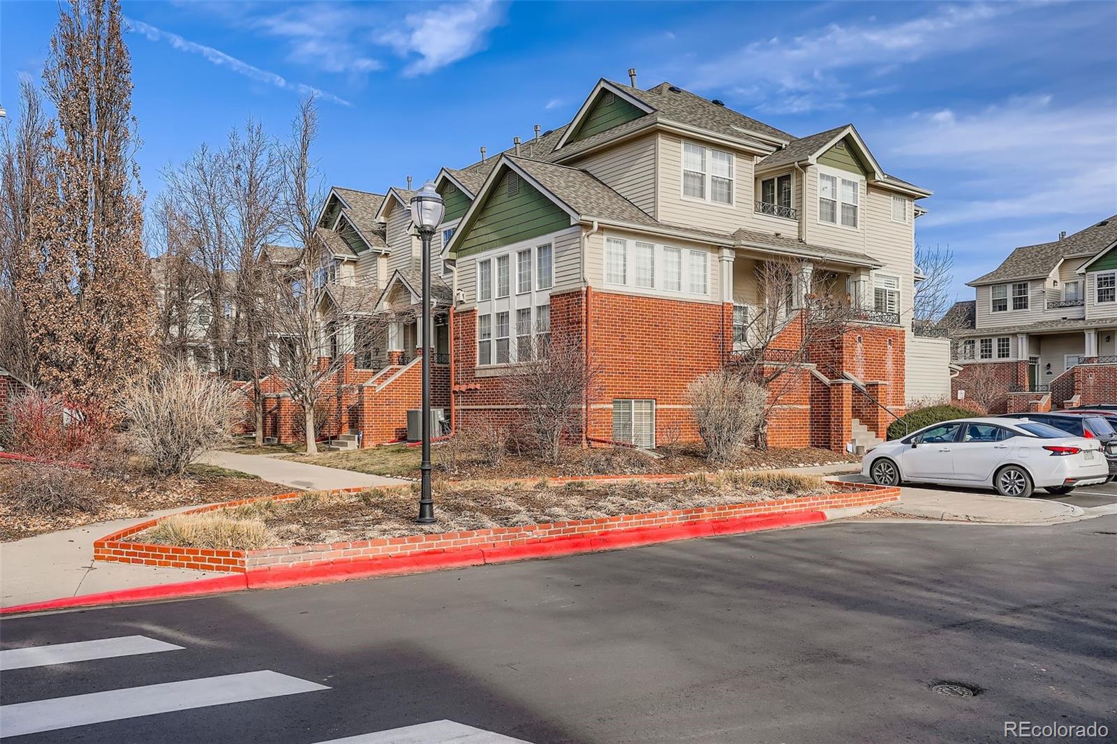 MLS Image #25 for 1471 s emporia court,denver, Colorado