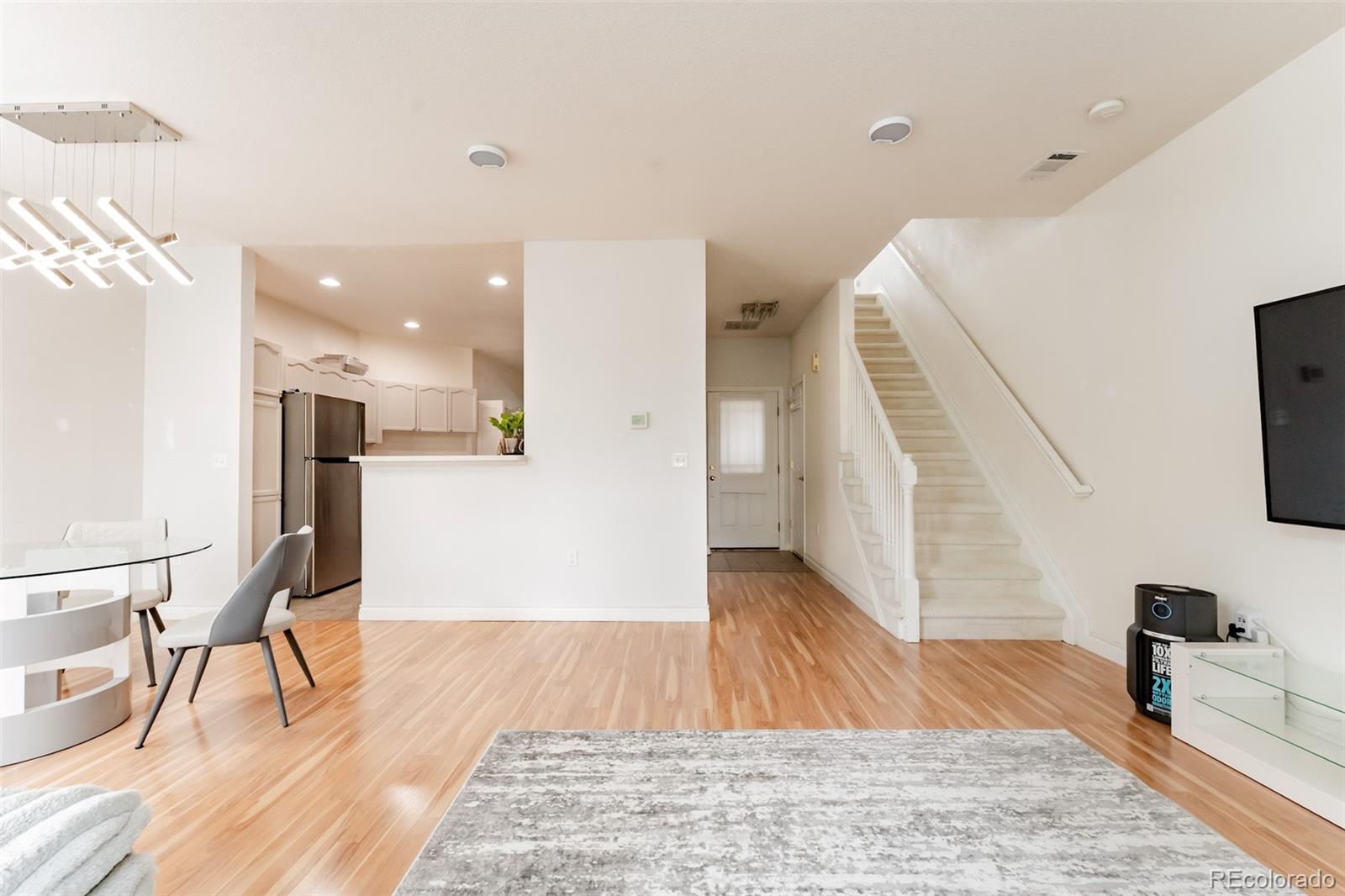 MLS Image #3 for 8386 s garland way,littleton, Colorado