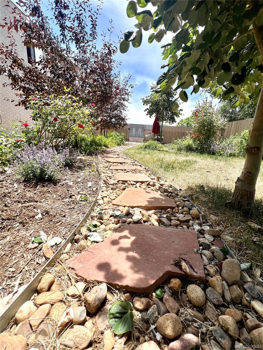 MLS Image #20 for 2480 w caithness place,denver, Colorado