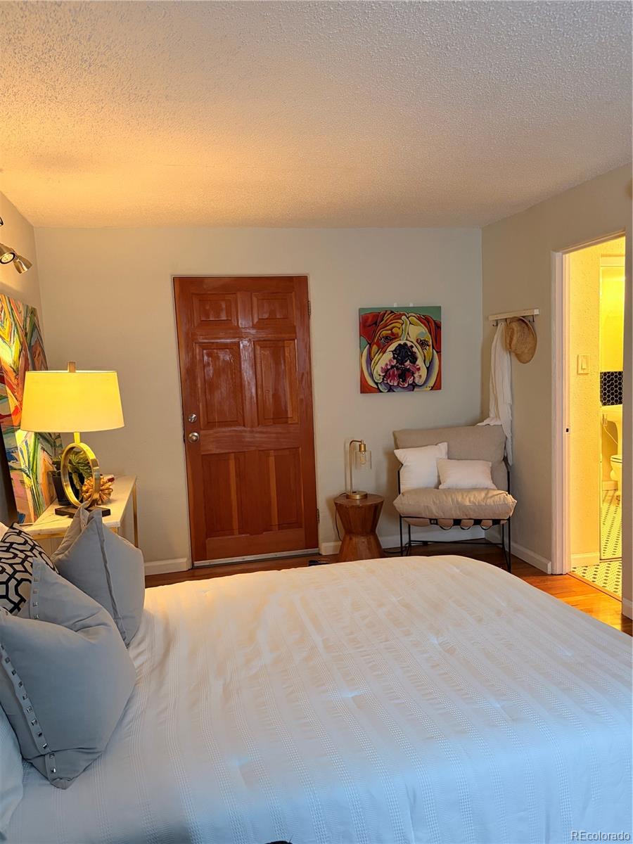 MLS Image #7 for 2480 w caithness place,denver, Colorado