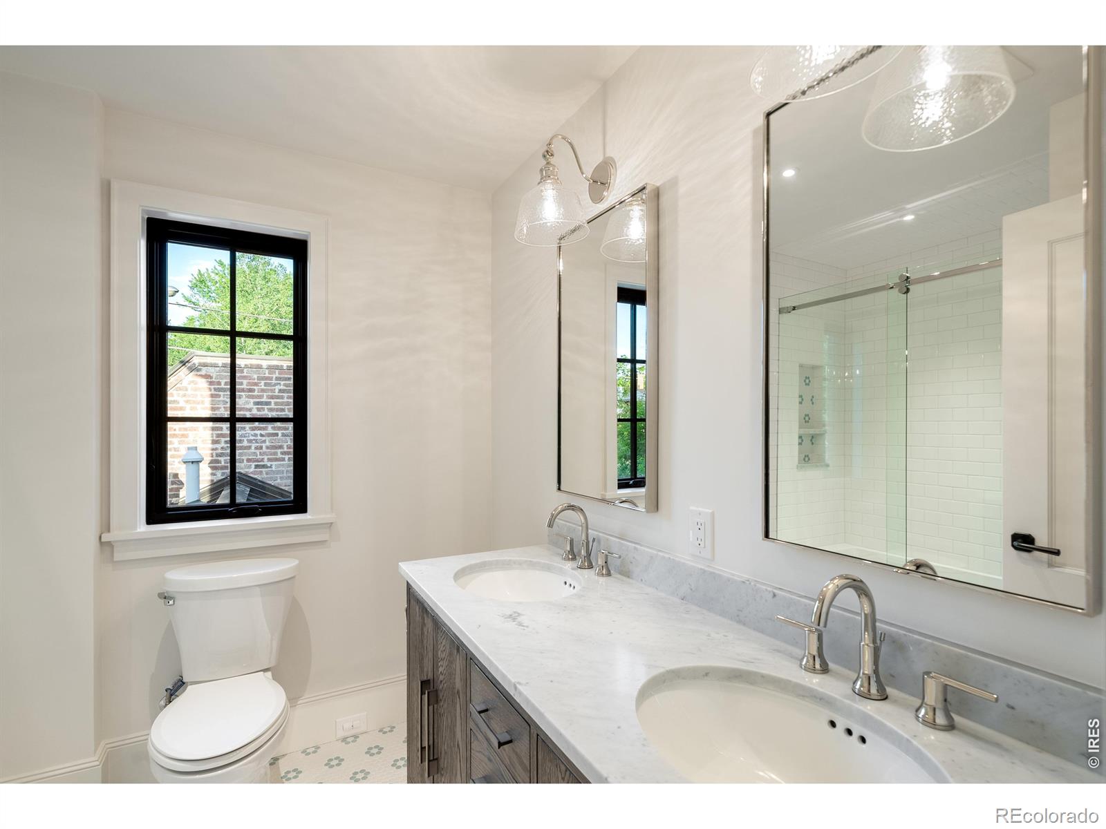 MLS Image #23 for 888 s franklin street,denver, Colorado