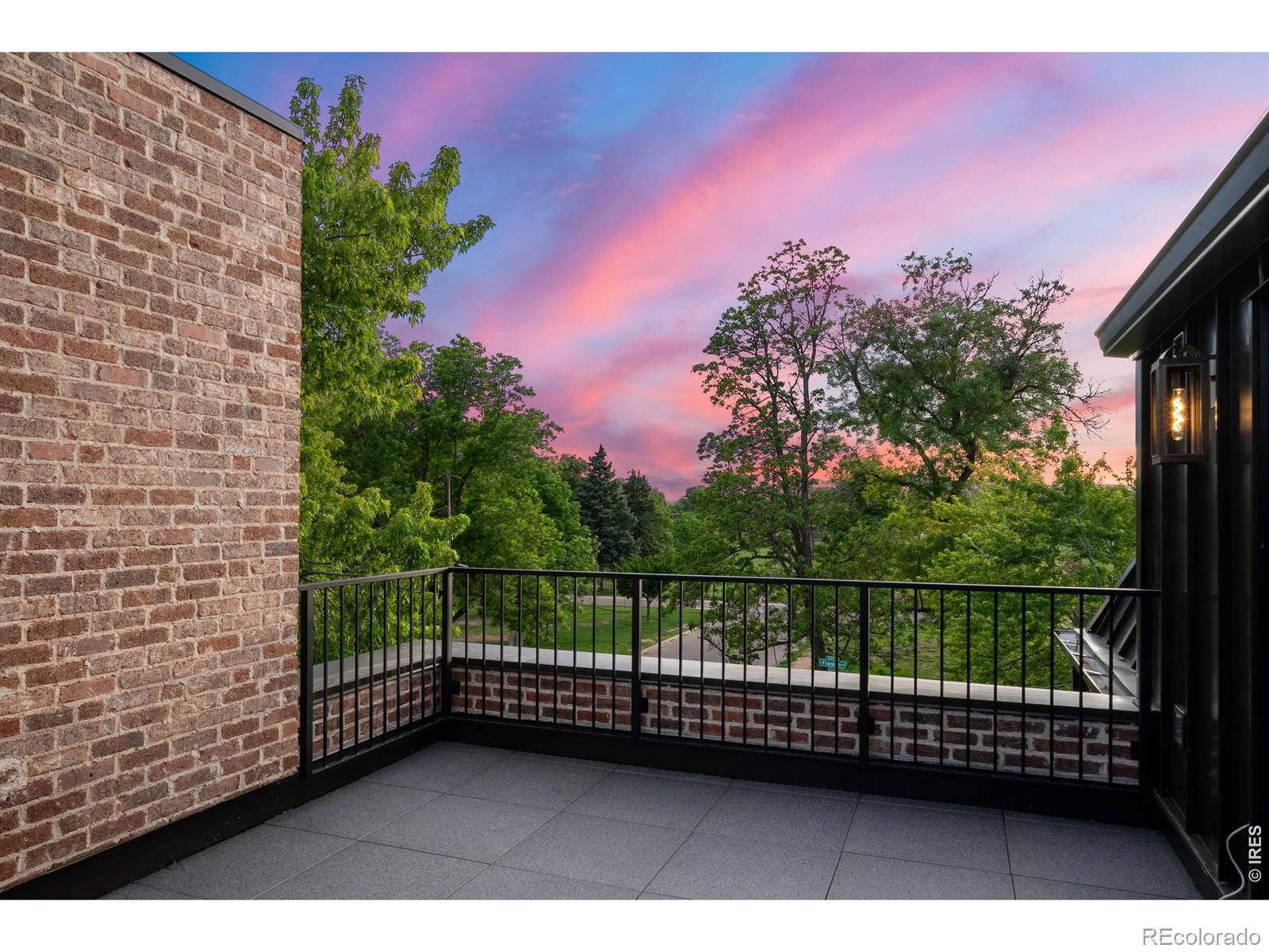 MLS Image #28 for 888 s franklin street,denver, Colorado