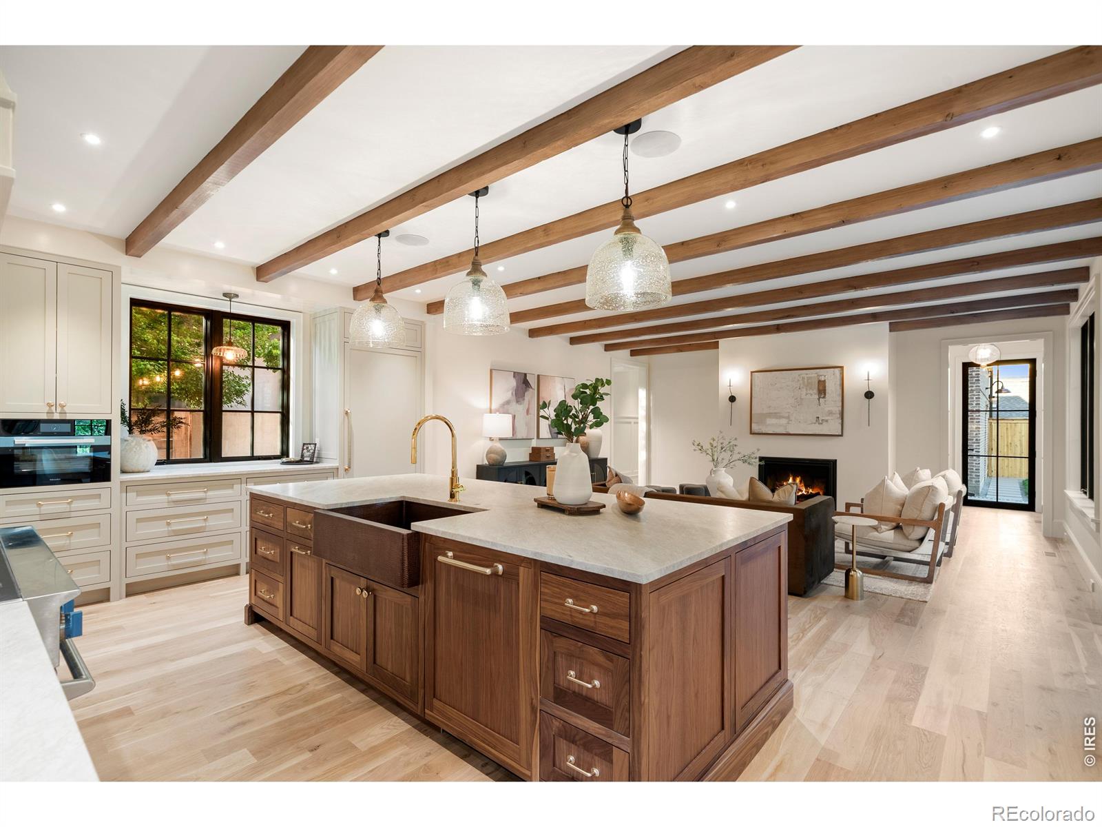 MLS Image #9 for 888 s franklin street,denver, Colorado