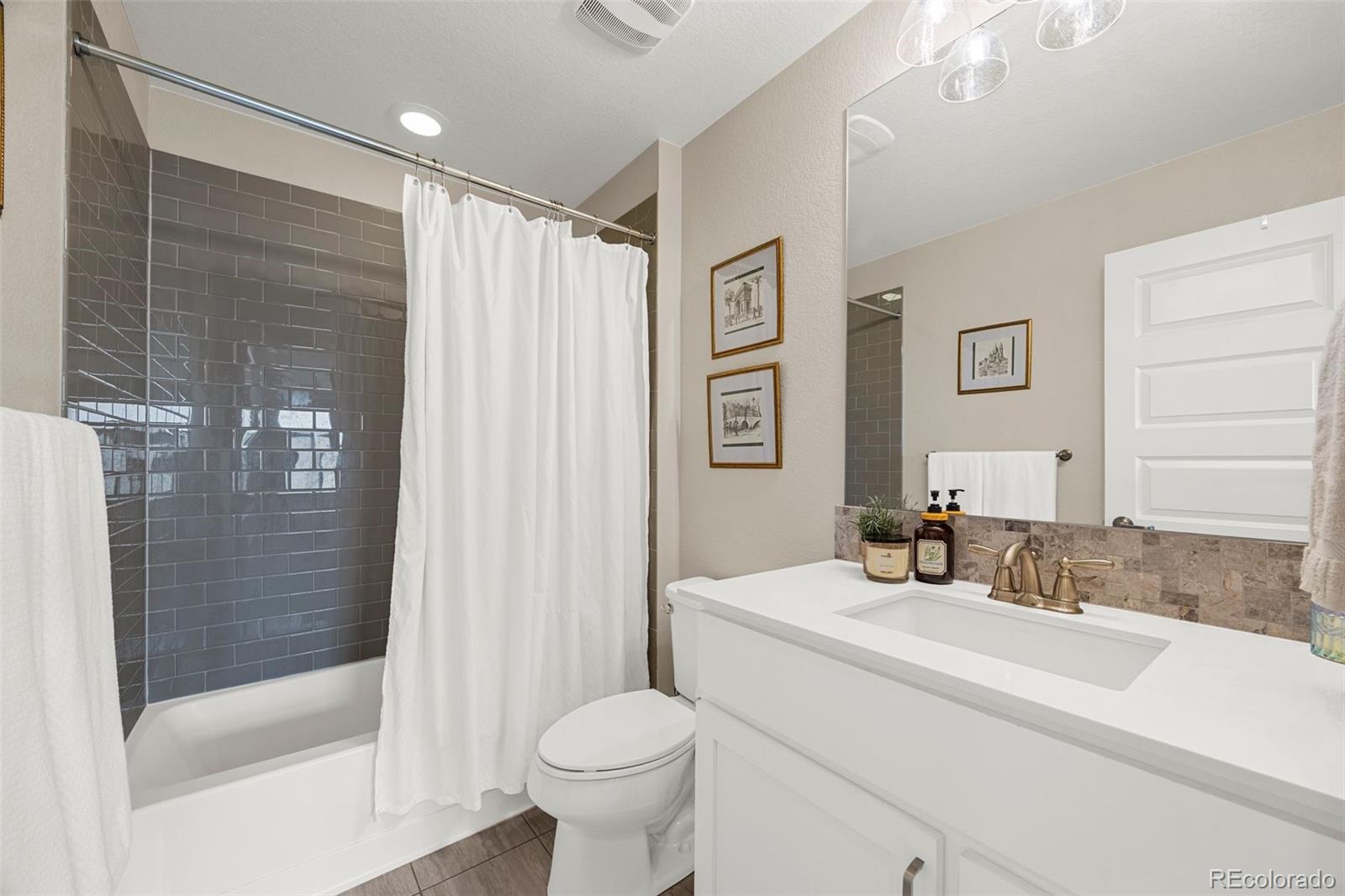 MLS Image #27 for 9045 e 49th place ,denver, Colorado