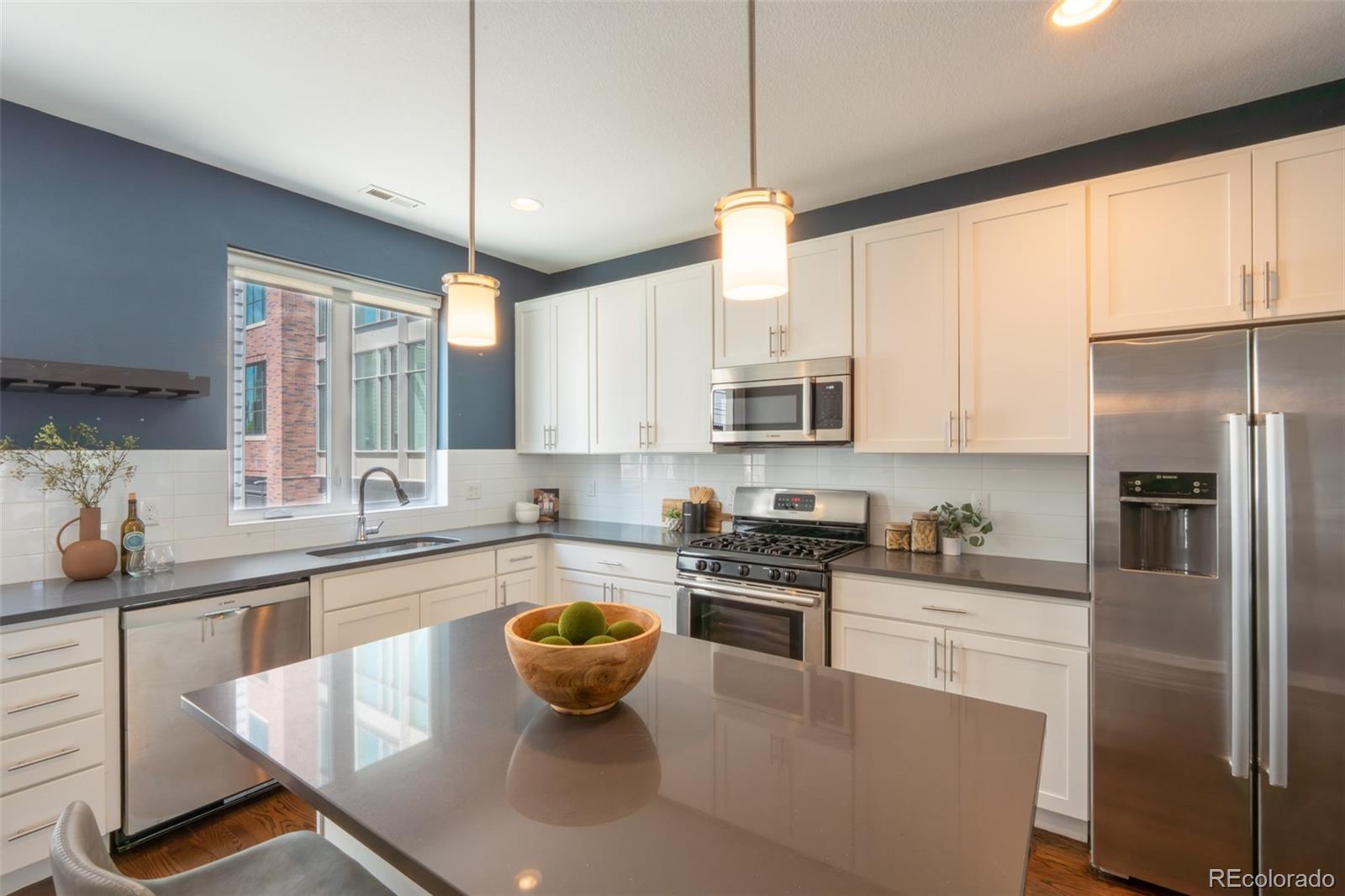 MLS Image #10 for 3425  larimer street,denver, Colorado