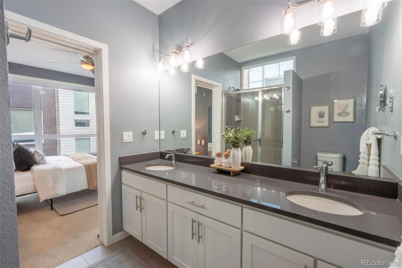 MLS Image #18 for 3425  larimer street,denver, Colorado