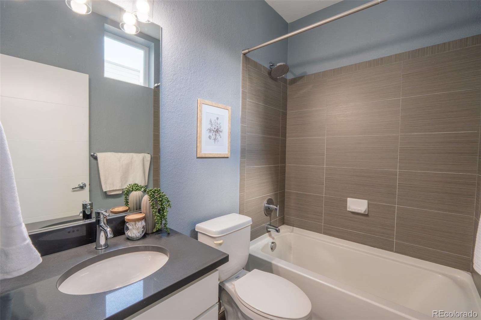 MLS Image #22 for 3425  larimer street,denver, Colorado