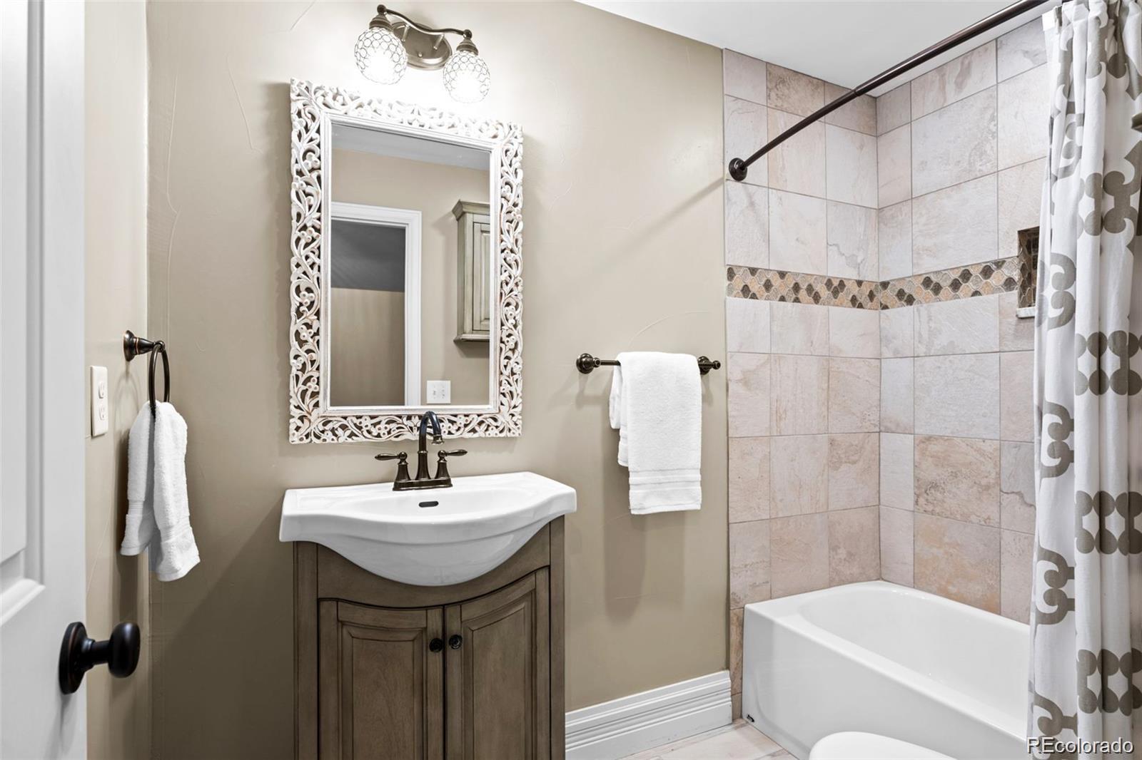 MLS Image #19 for 2927 n humboldt street,denver, Colorado