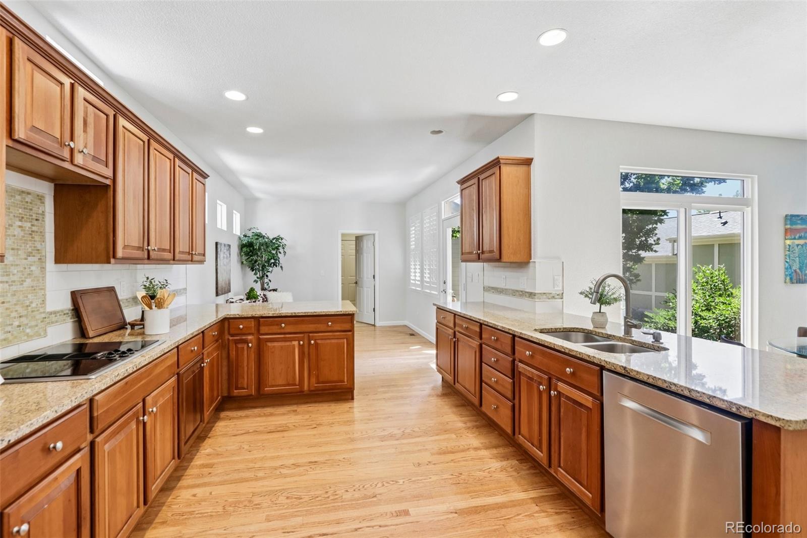 MLS Image #11 for 8648  coors street,arvada, Colorado