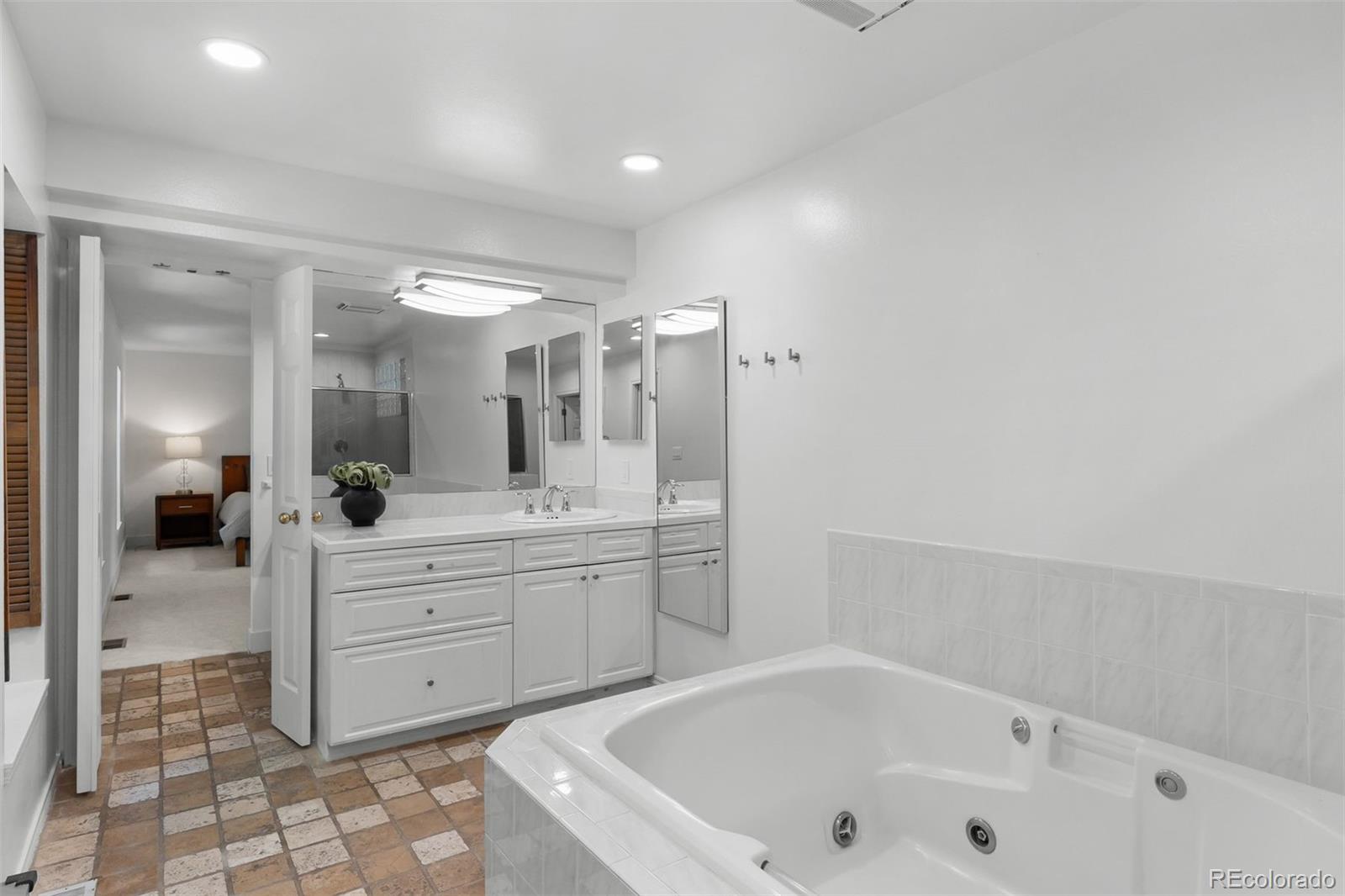 MLS Image #10 for 6264 s elmira circle,englewood, Colorado