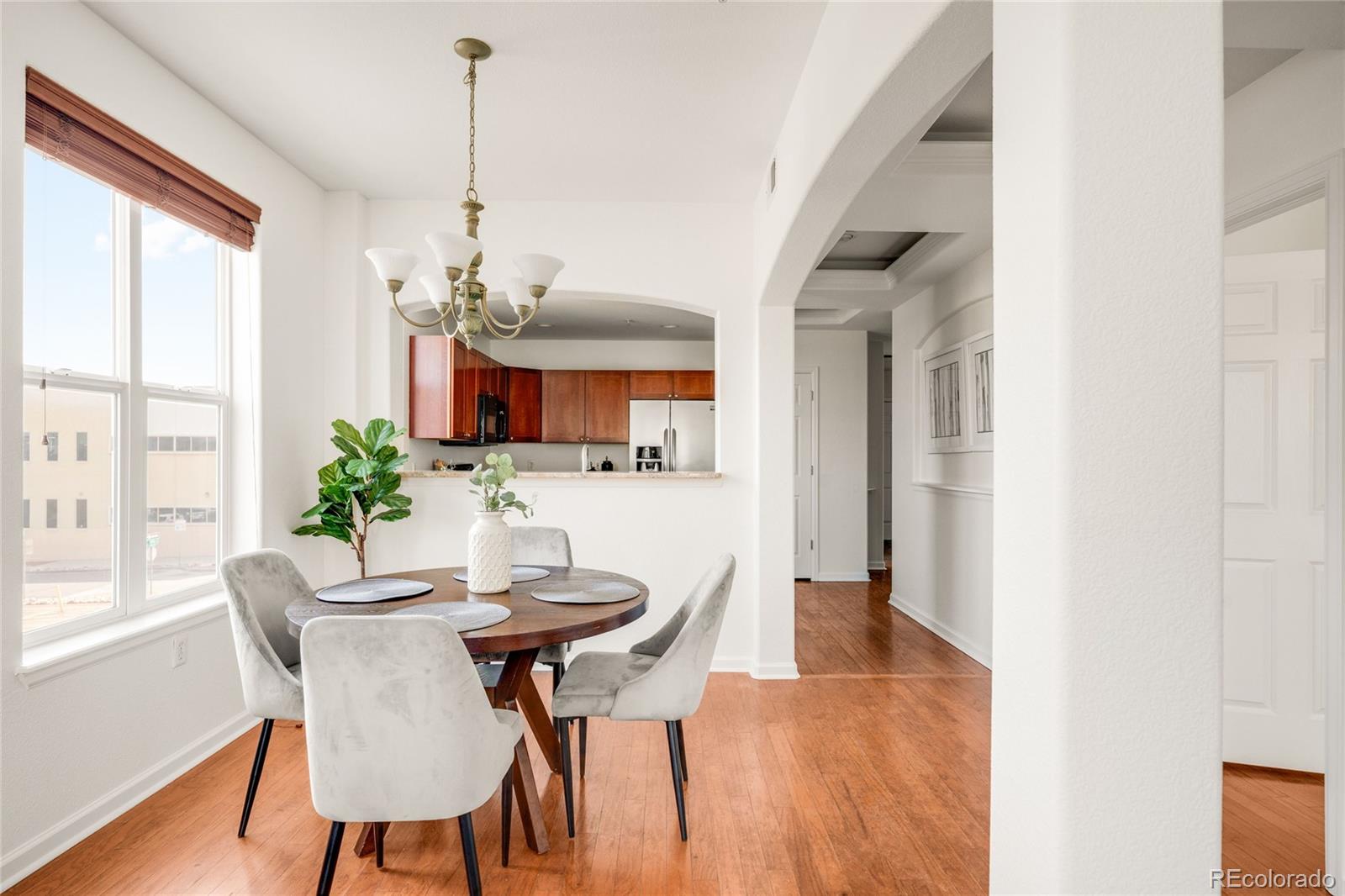 MLS Image #7 for 1767 n pearl street 205,denver, Colorado