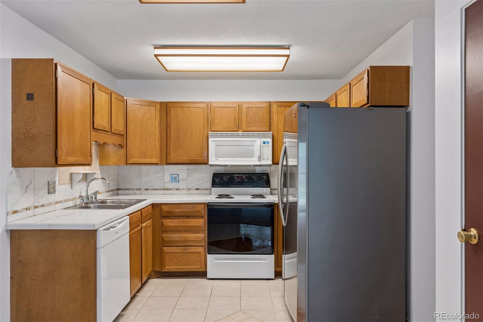 MLS Image #9 for 13626 e bates avenue,aurora, Colorado