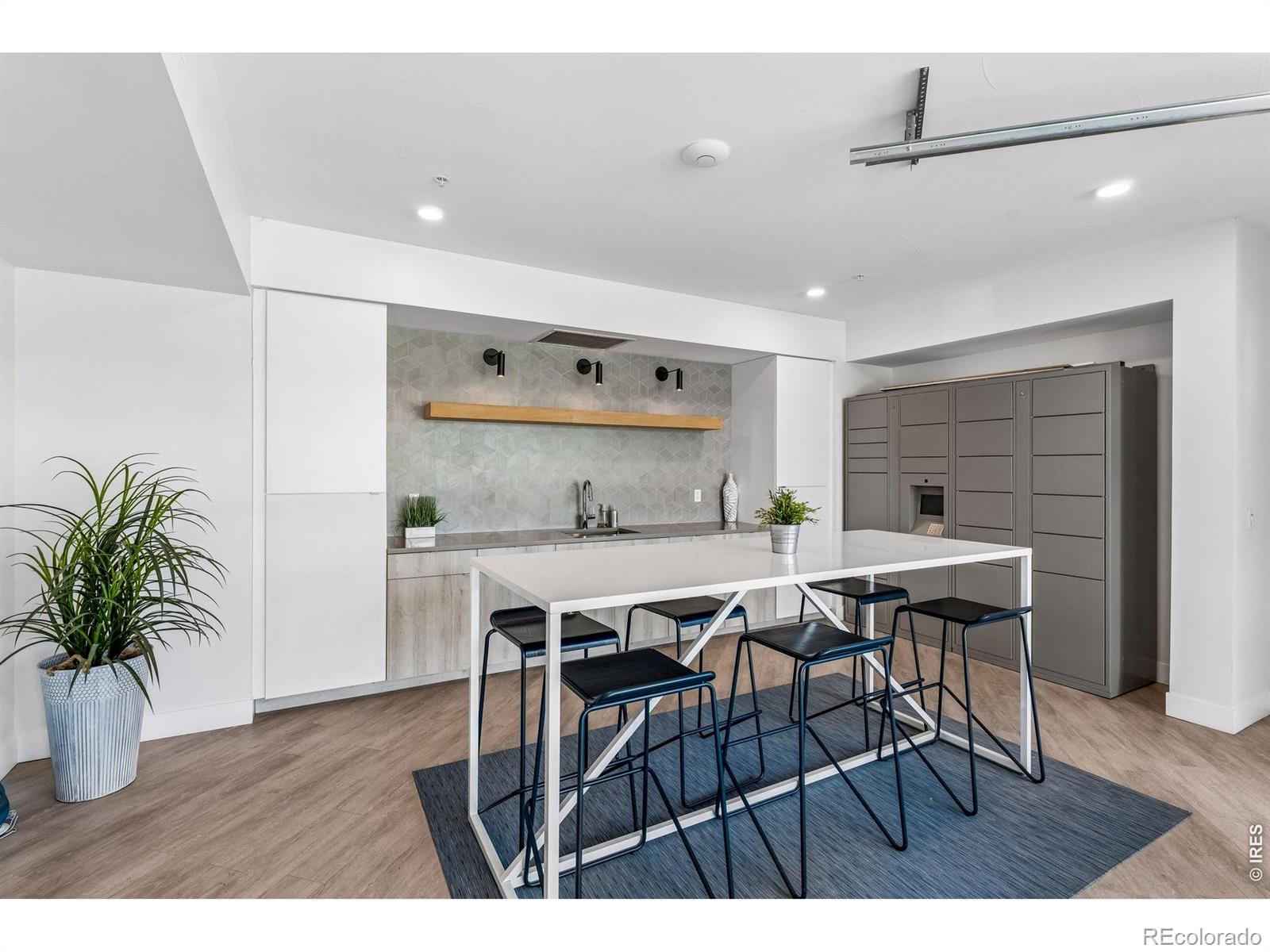 MLS Image #36 for 3261  airport road,boulder, Colorado