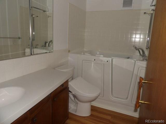 MLS Image #17 for 585 s alton way 10c,denver, Colorado