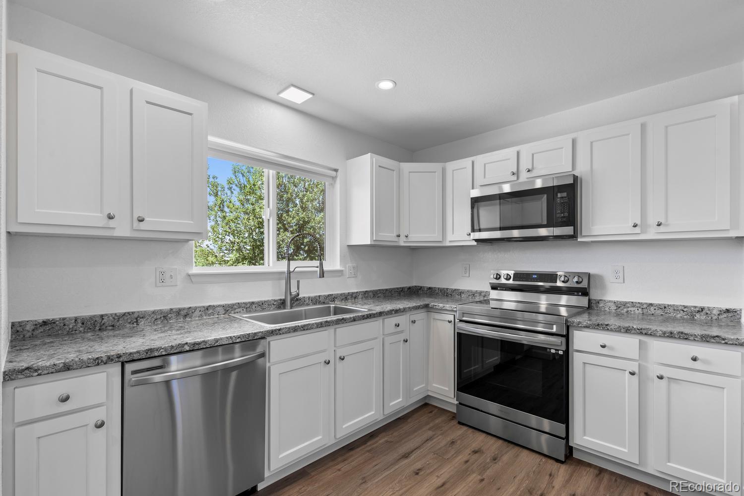MLS Image #3 for 2141 e 84th avenue,denver, Colorado