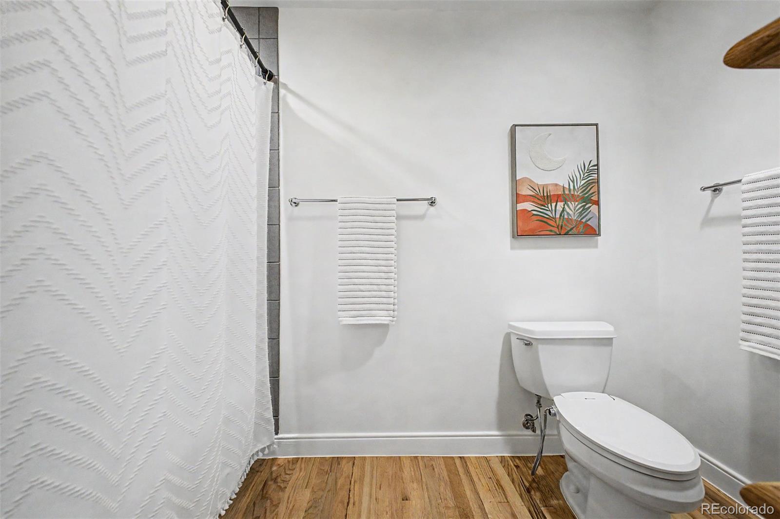 MLS Image #18 for 1020  15th street 215,denver, Colorado