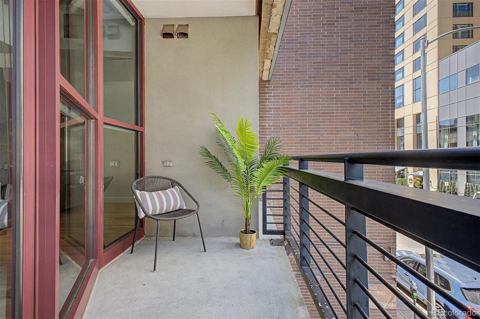 MLS Image #21 for 1020  15th street 215,denver, Colorado