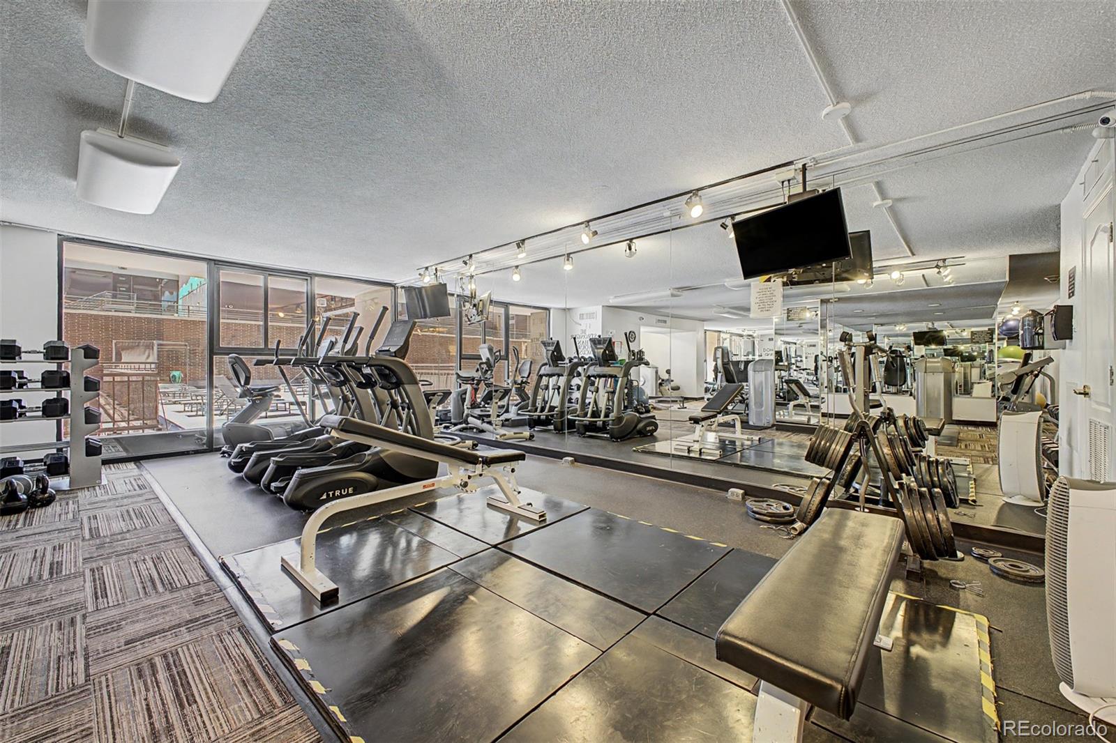 MLS Image #28 for 1020  15th street 215,denver, Colorado