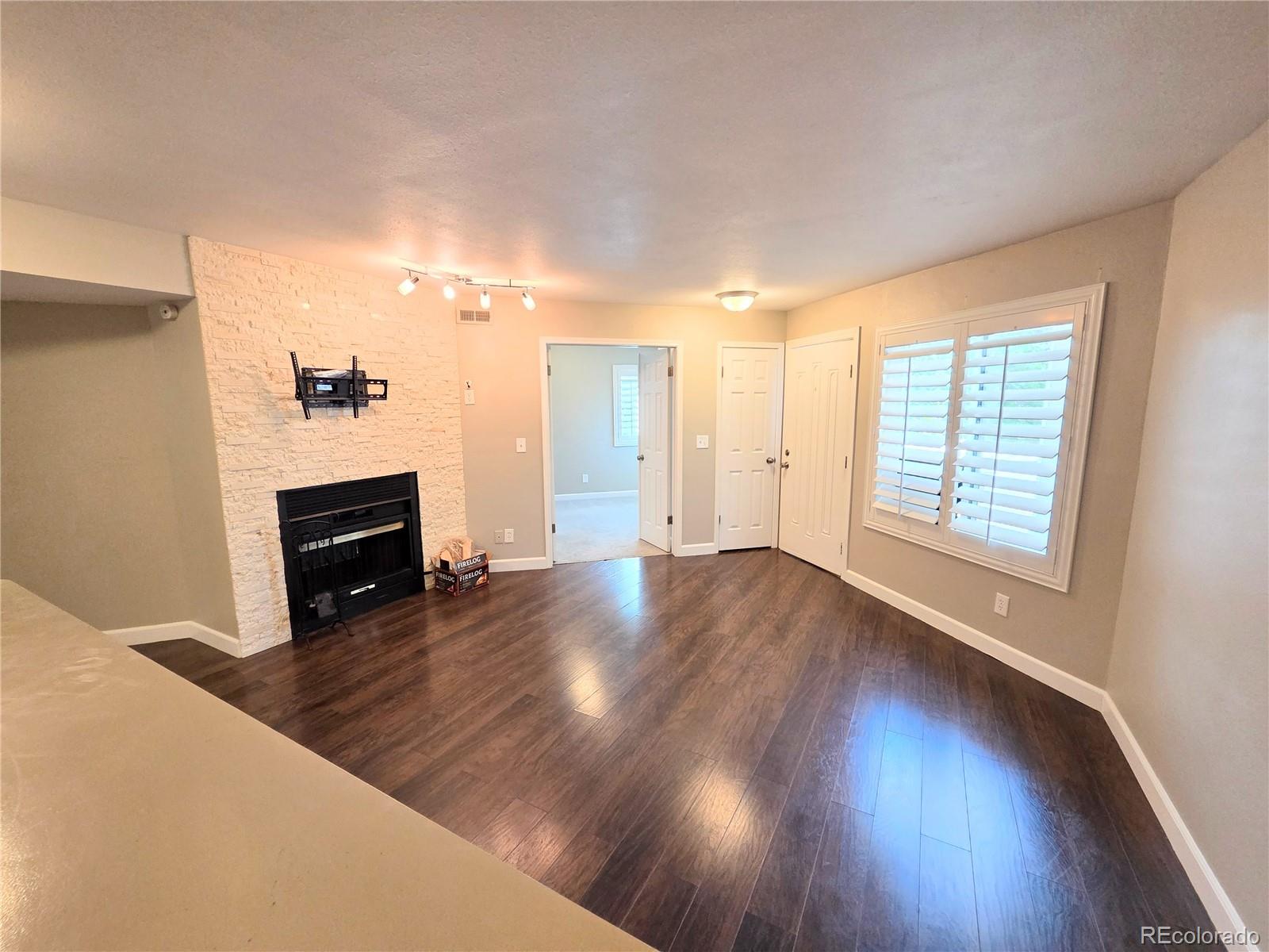 MLS Image #9 for 12476 w nevada place,lakewood, Colorado