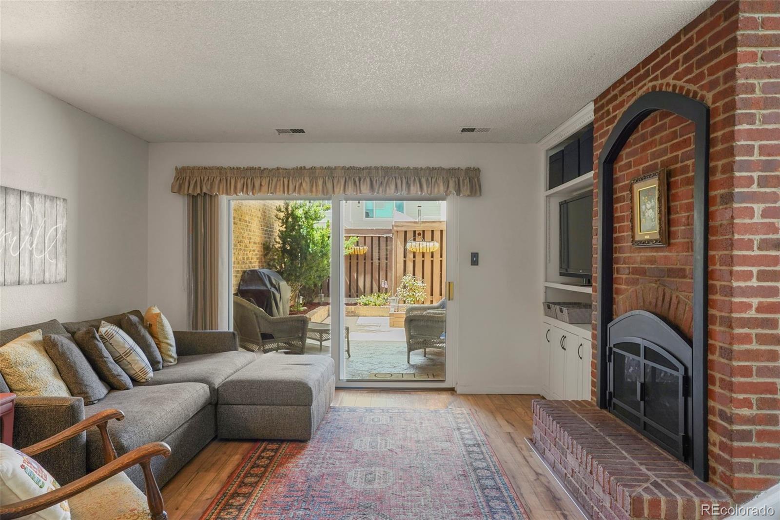 MLS Image #11 for 3262 s oneida way,denver, Colorado