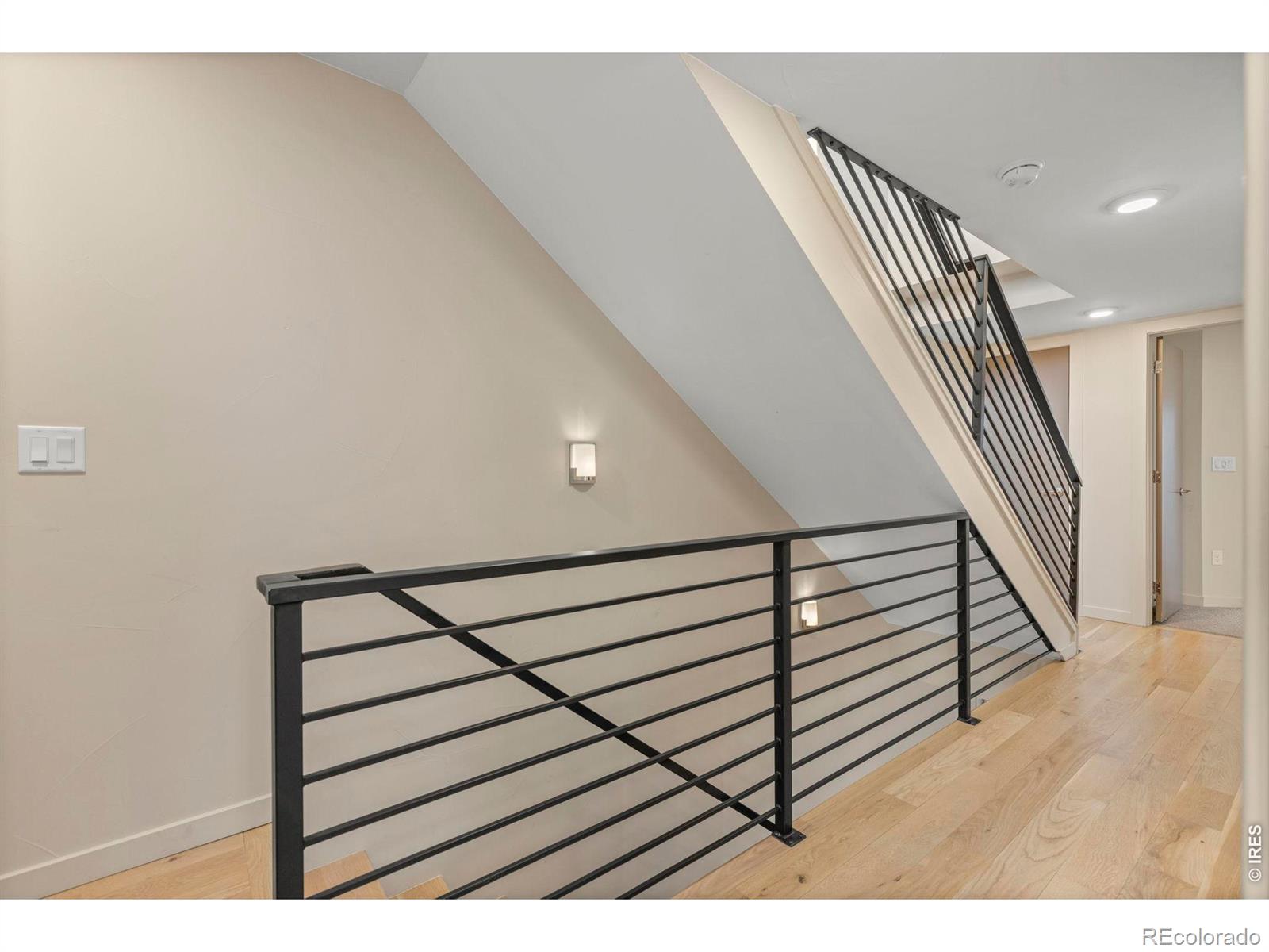 MLS Image #18 for 1318  perry street,denver, Colorado