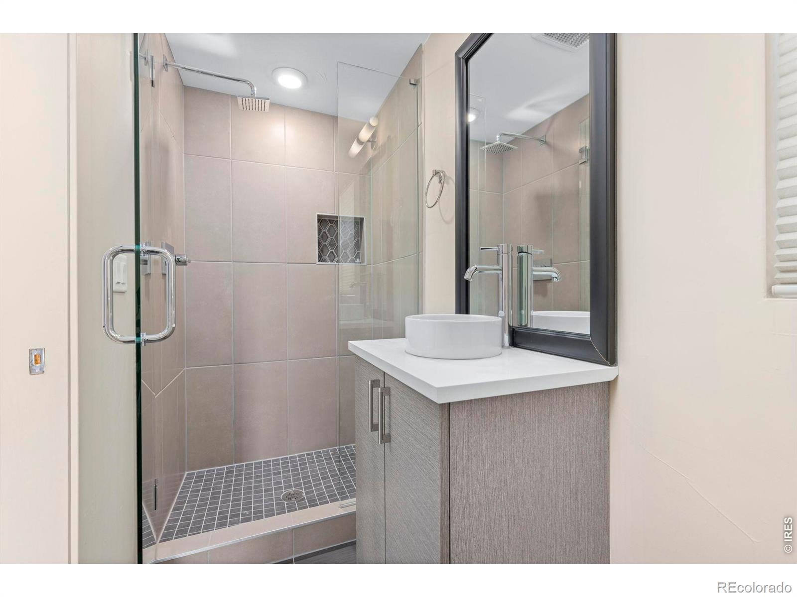 MLS Image #32 for 1318  perry street,denver, Colorado