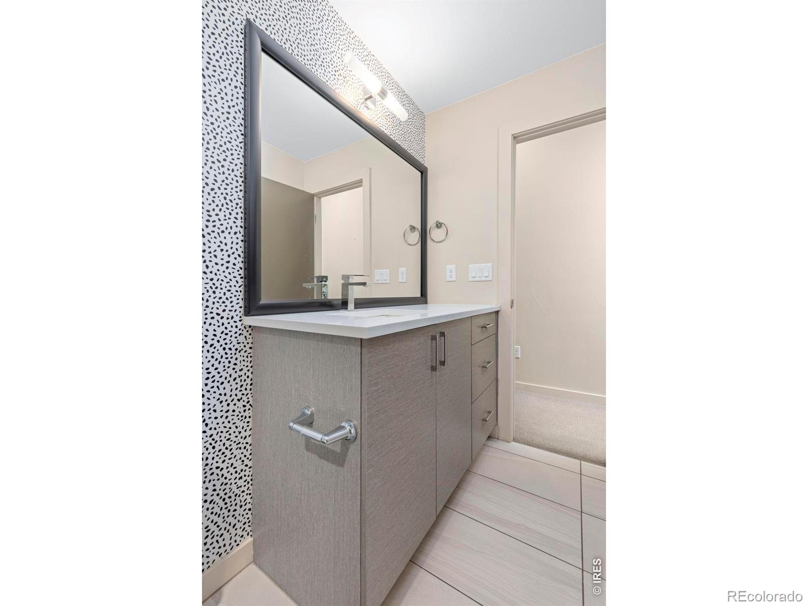 MLS Image #40 for 1318  perry street,denver, Colorado