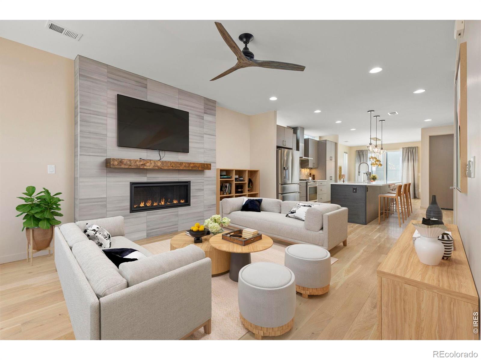 MLS Image #7 for 1318  perry street,denver, Colorado