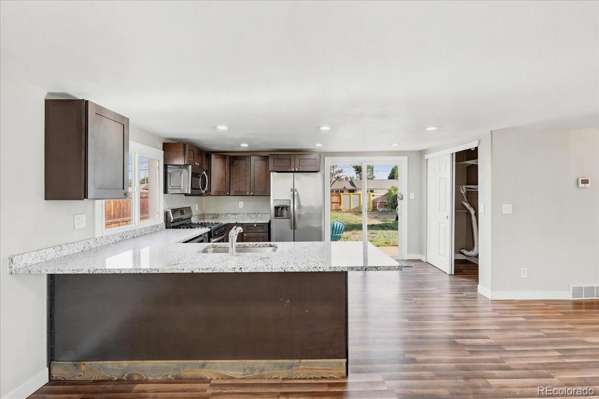 MLS Image #10 for 7194  garden lane,commerce city, Colorado
