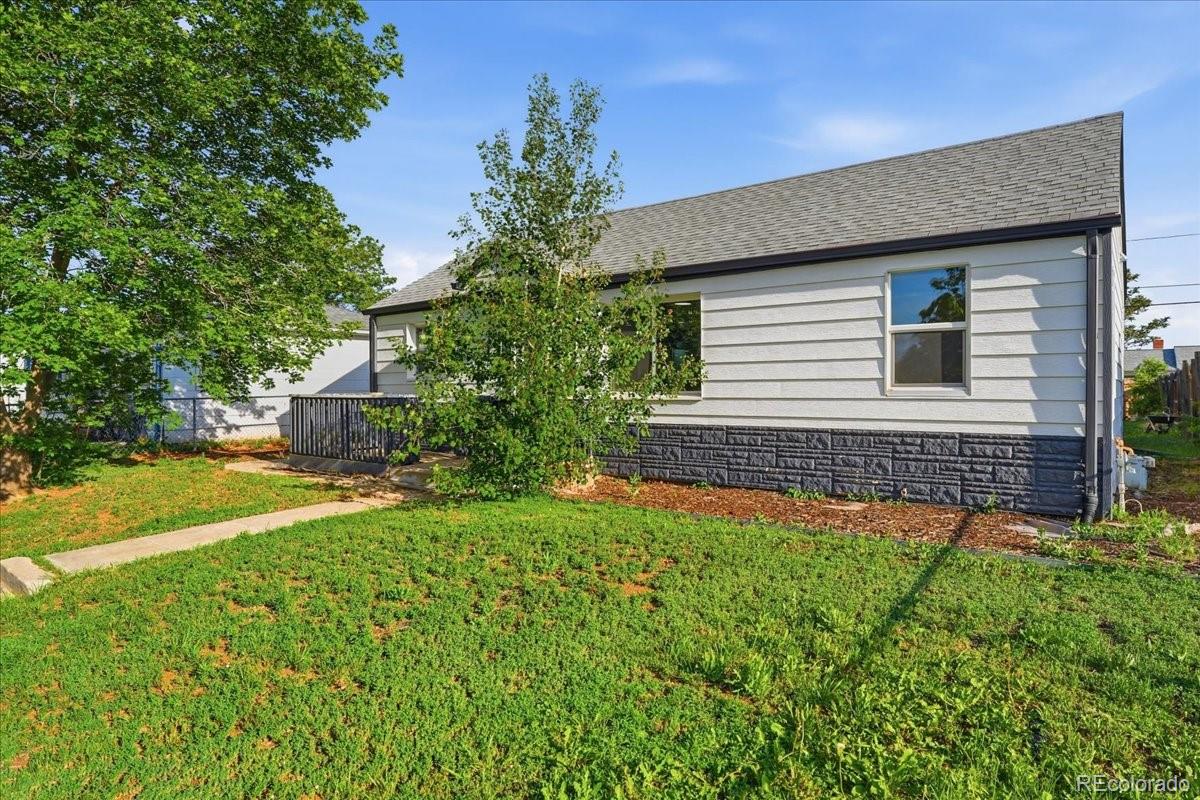 MLS Image #2 for 7194  garden lane,commerce city, Colorado