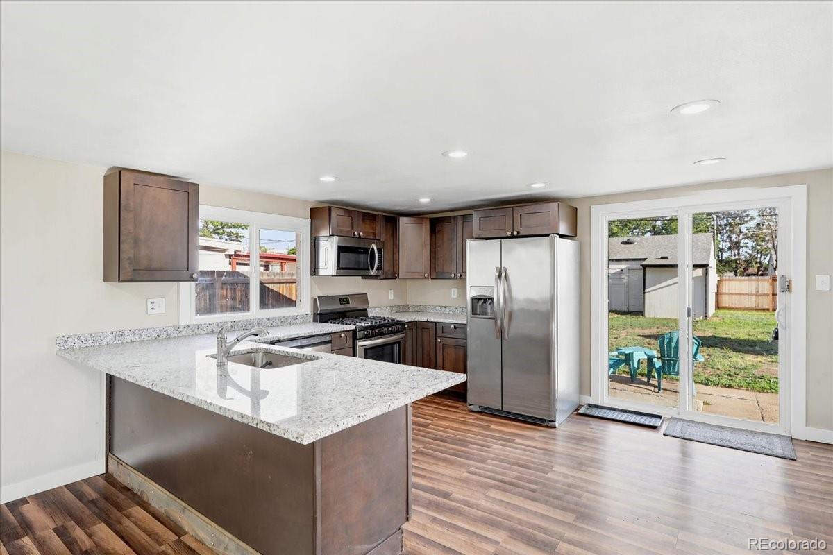MLS Image #6 for 7194  garden lane,commerce city, Colorado