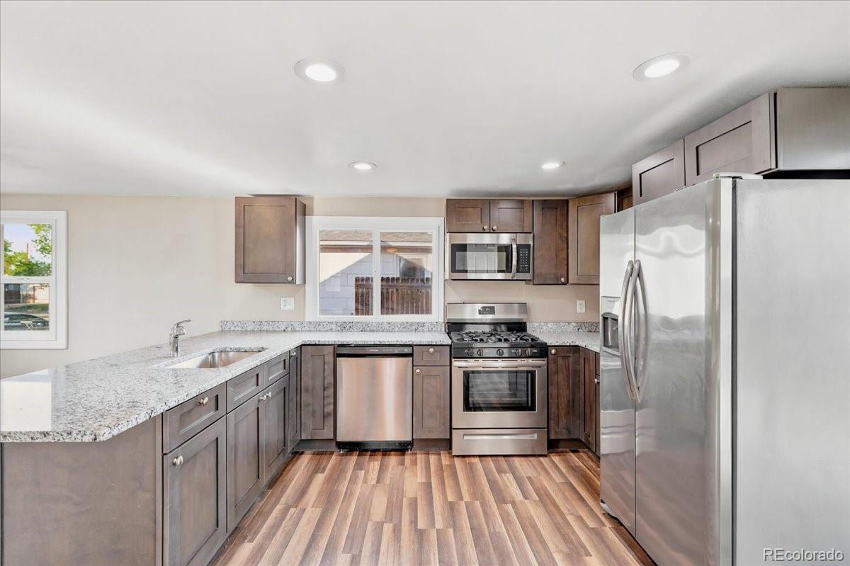 MLS Image #7 for 7194  garden lane,commerce city, Colorado