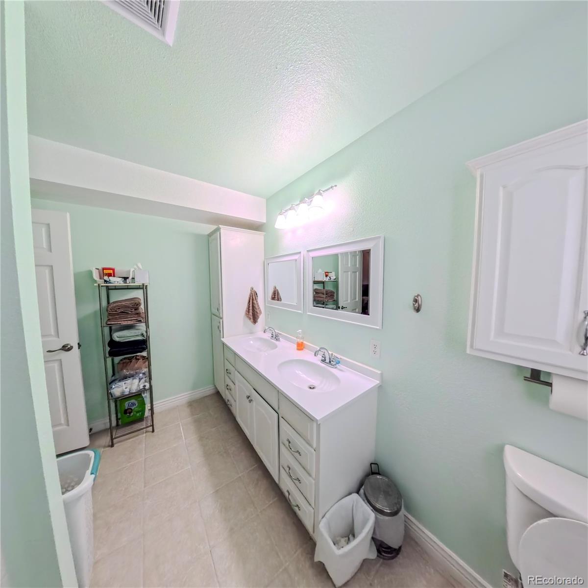 MLS Image #12 for 1624  longbranch street,strasburg, Colorado
