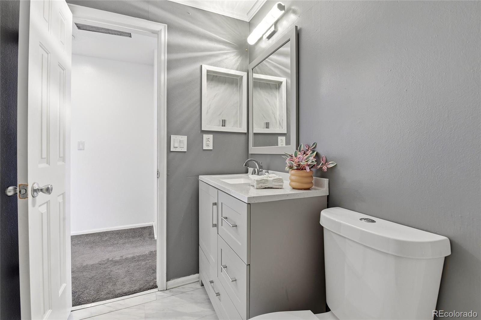 MLS Image #25 for 4108 s andes way,aurora, Colorado