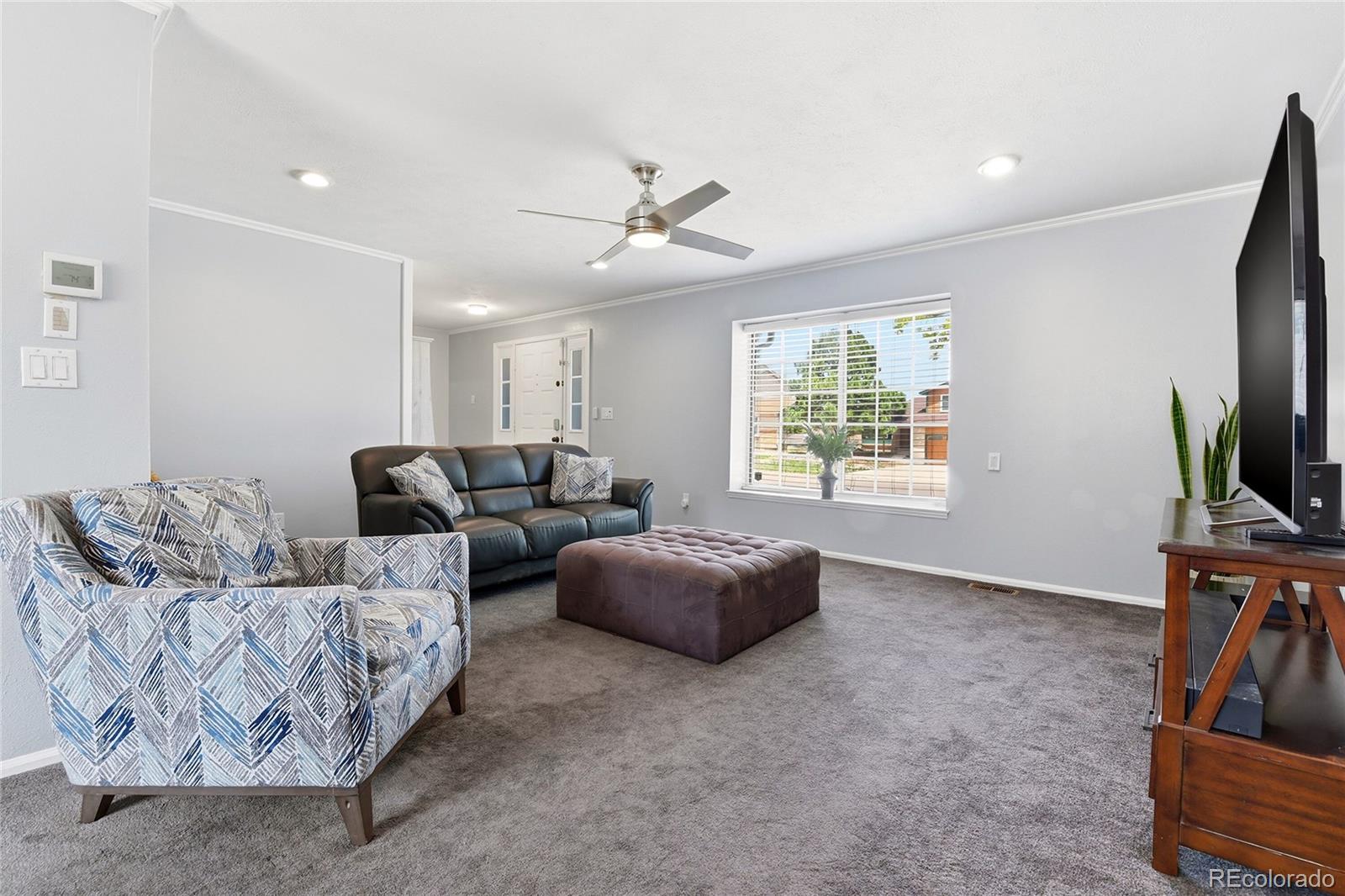 MLS Image #3 for 4108 s andes way,aurora, Colorado