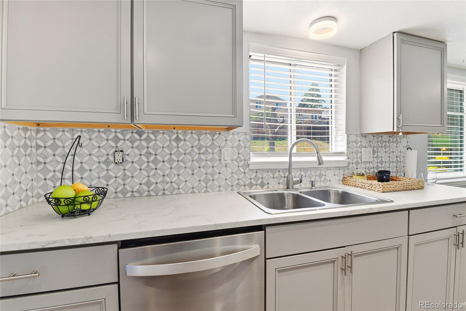 MLS Image #7 for 4108 s andes way,aurora, Colorado