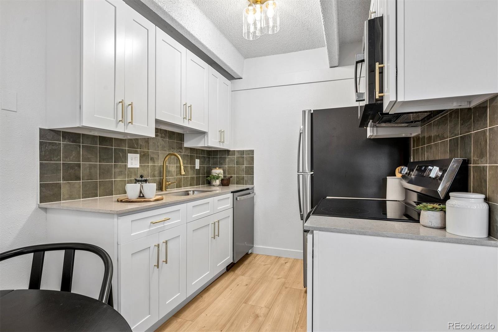 MLS Image #15 for 800 w belleview avenue,englewood, Colorado