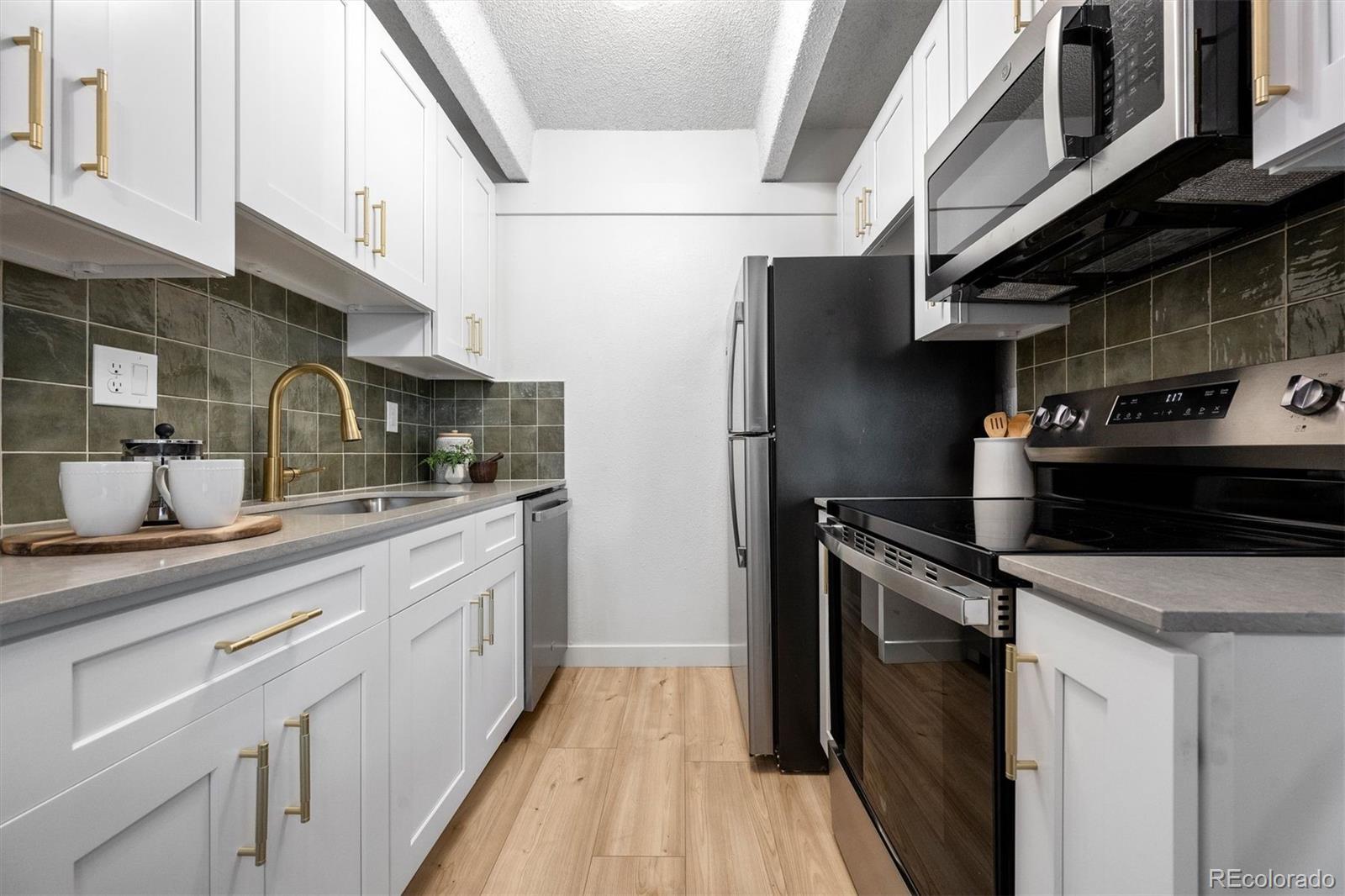 MLS Image #4 for 800 w belleview avenue,englewood, Colorado