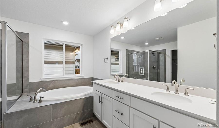 MLS Image #14 for 9236  telluride court,commerce city, Colorado