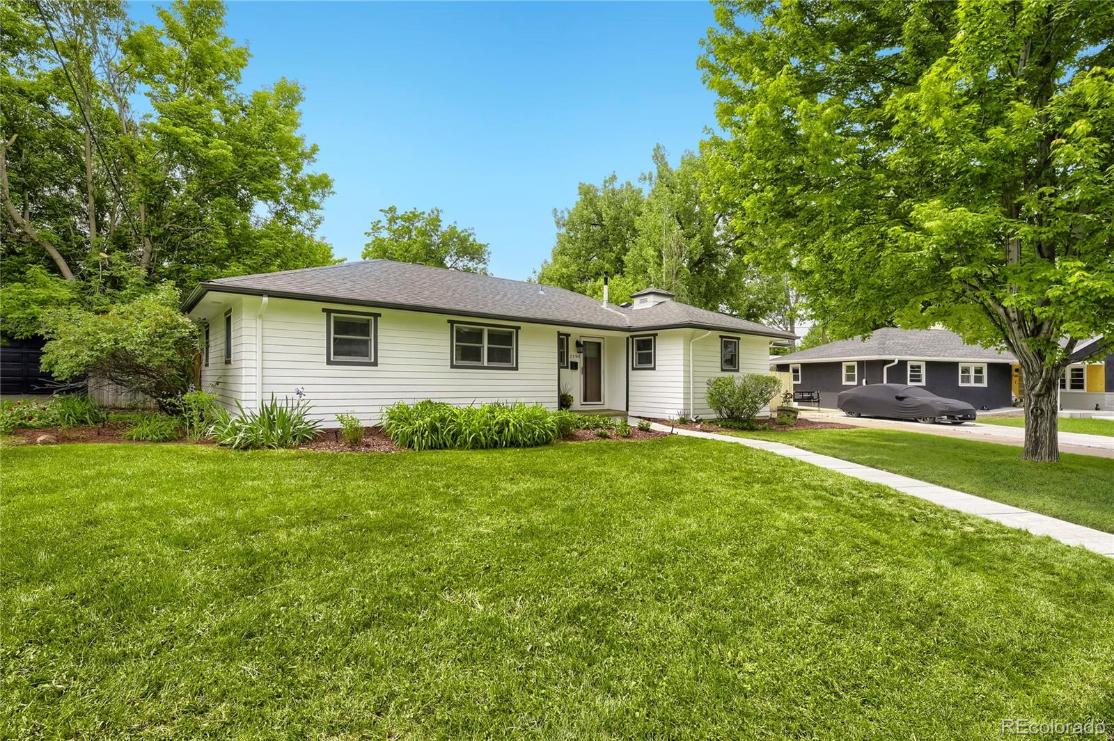 MLS Image #1 for 2190 e eastman avenue,englewood, Colorado