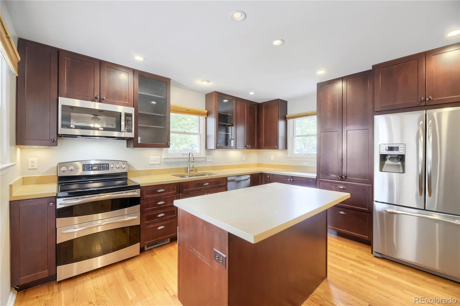 MLS Image #10 for 2190 e eastman avenue,englewood, Colorado