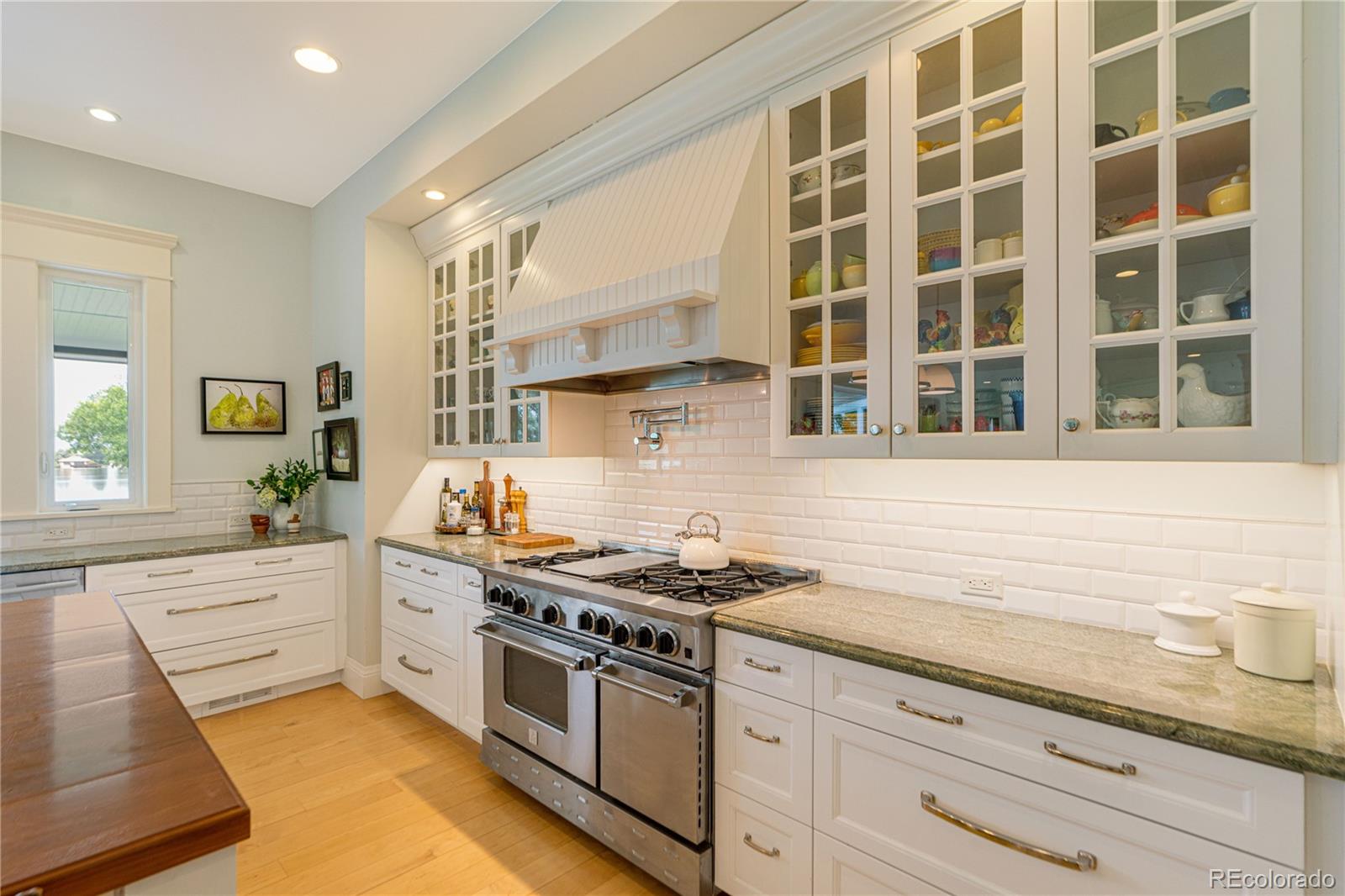MLS Image #4 for 7933  anchor drive,longmont, Colorado