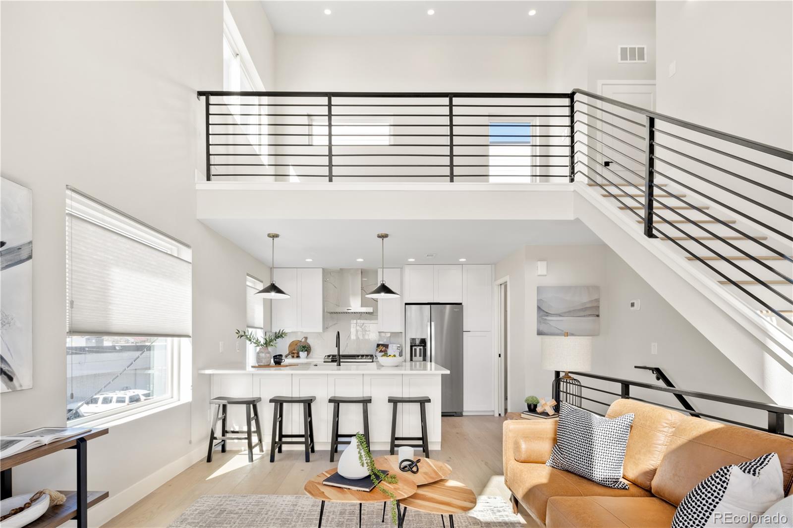 MLS Image #11 for 1465  locust street,denver, Colorado
