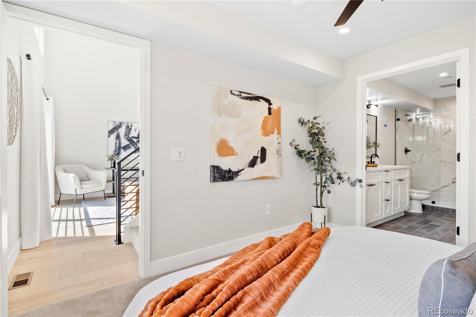 MLS Image #14 for 1465  locust street,denver, Colorado