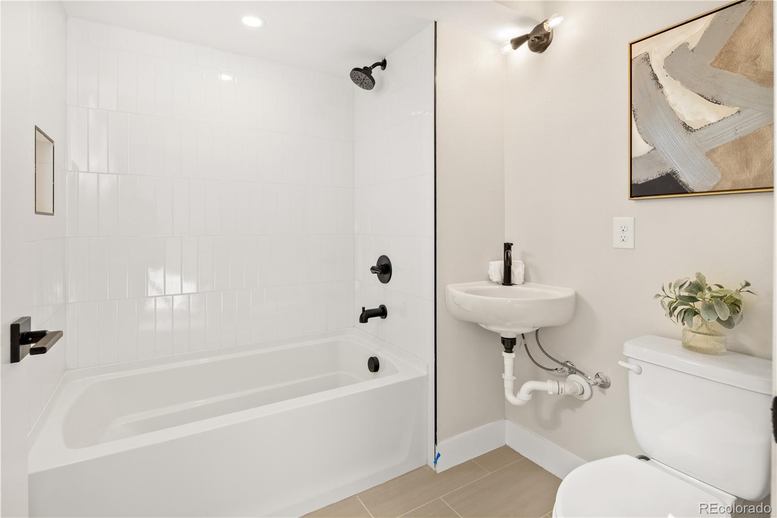 MLS Image #2 for 1465  locust street,denver, Colorado